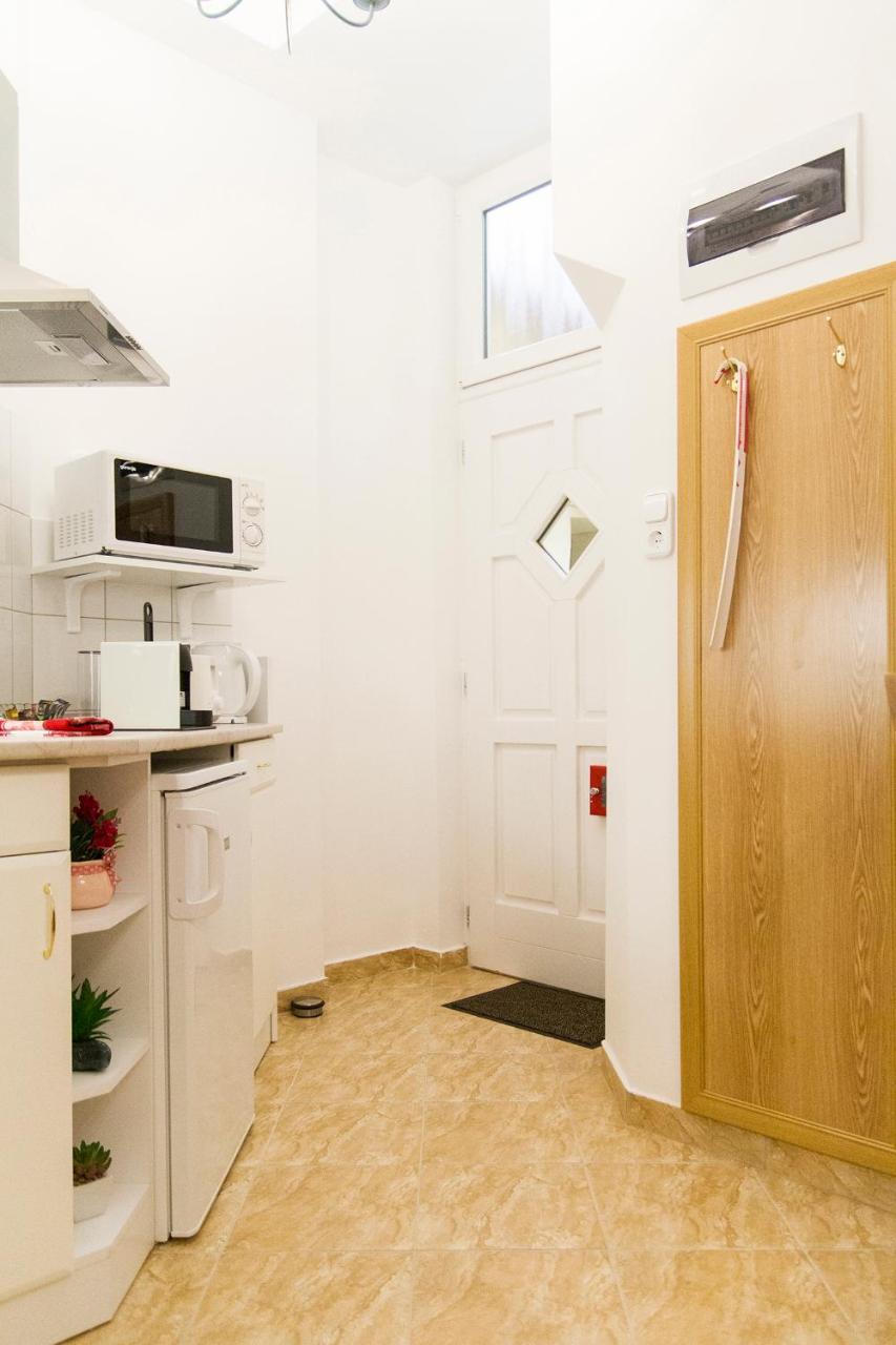 Authentic Akacfa Apartment Budapeşte Dış mekan fotoğraf